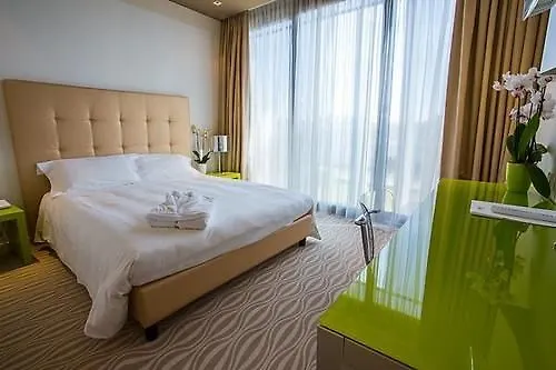 One Hotel & Restaurant Dalmine Italy